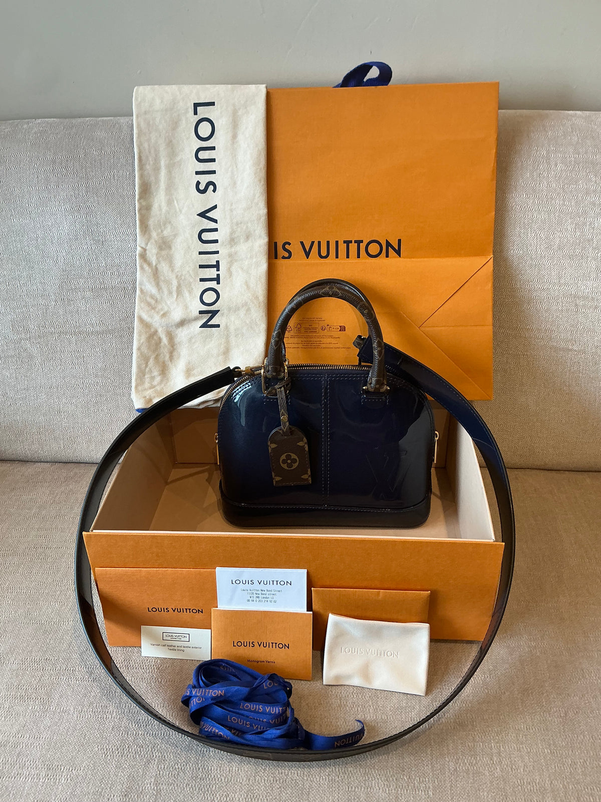 Louis Vuitton Alma BB in Marine (Navy blue)