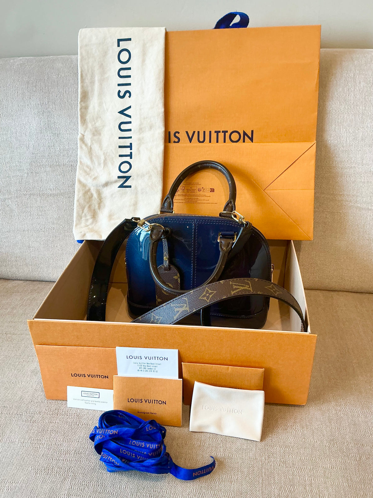 Louis Vuitton Alma BB in Marine (Navy blue)