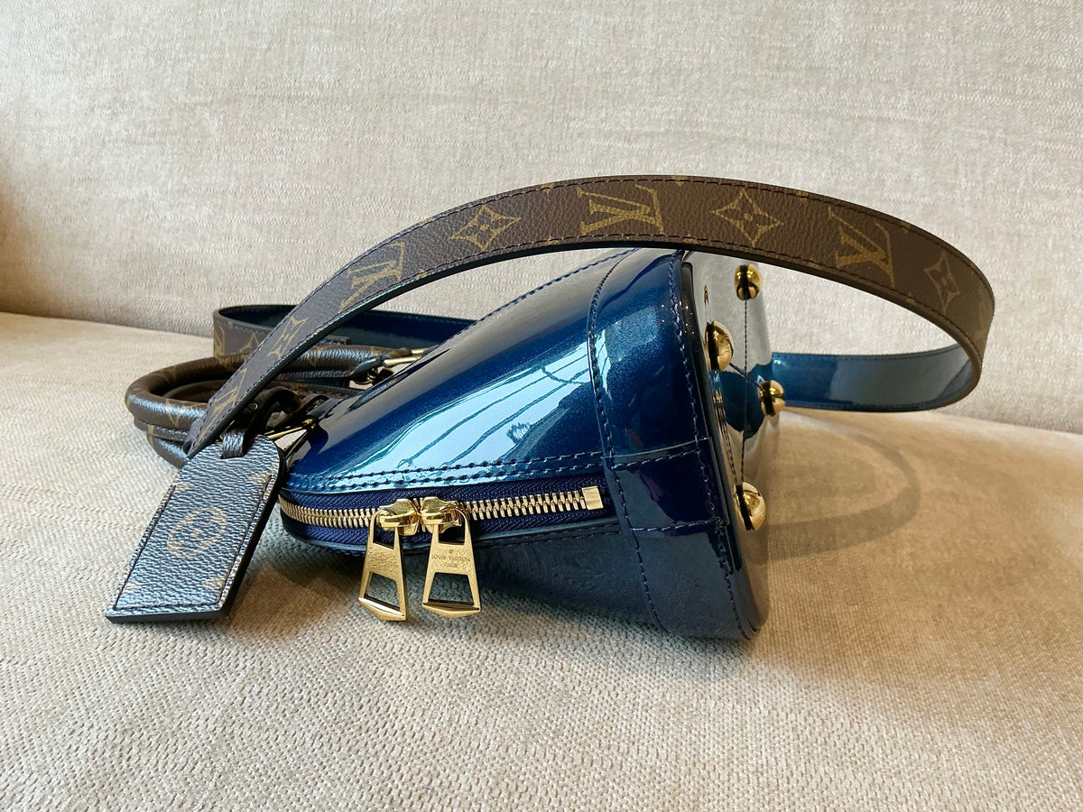 Louis Vuitton Alma BB in Marine (Navy blue)