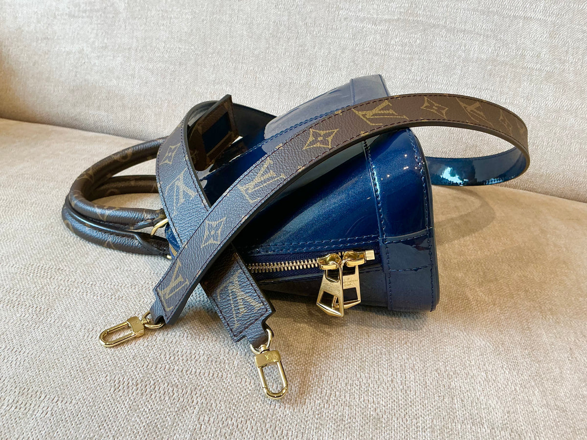 Louis Vuitton Alma BB in Marine (Navy blue)