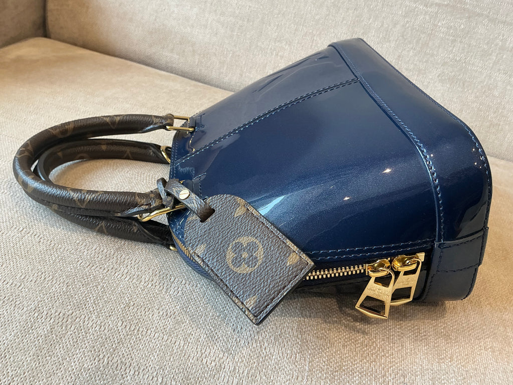 Louis Vuitton Alma BB in Marine (Navy blue)